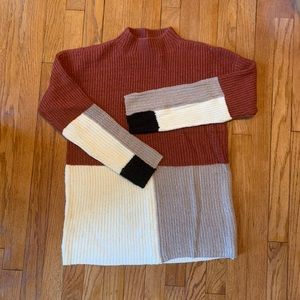 Color block Hem and Thread mock neck sweater